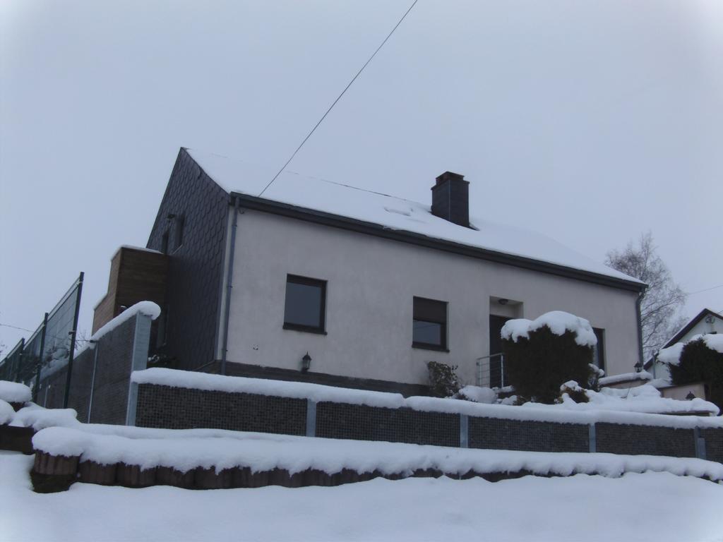 Gite Les Framboisiers Neufchâteau 객실 사진